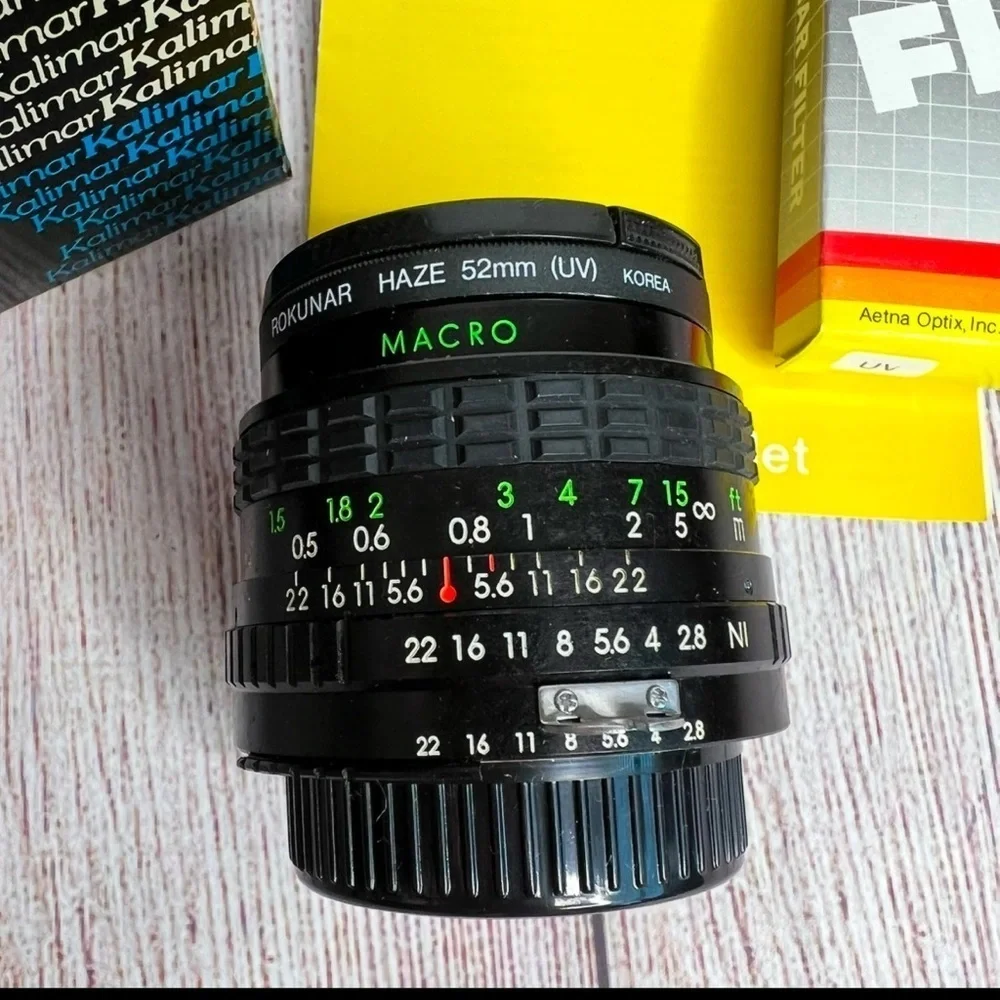Nikon 28mm F2.8 Automatic Multi Coated Wide Angle Marco Lens K 326